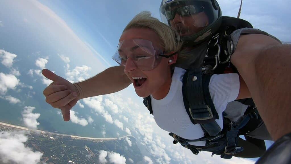 Tandem vs. Indoor Skydiving